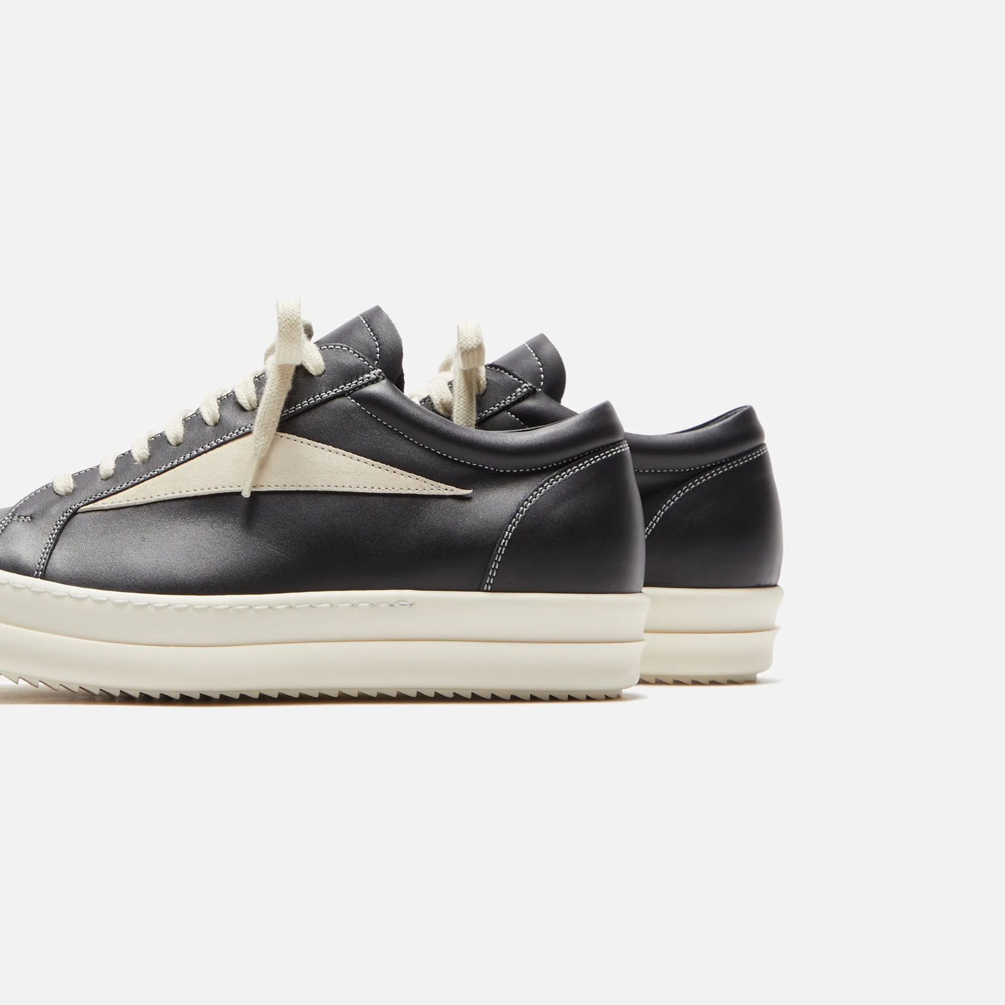 Rick Owens Vintage Sneakers - Black / Milk / Milk Scarpe in Pelliccia sold by Kith product image thumbnail 3
