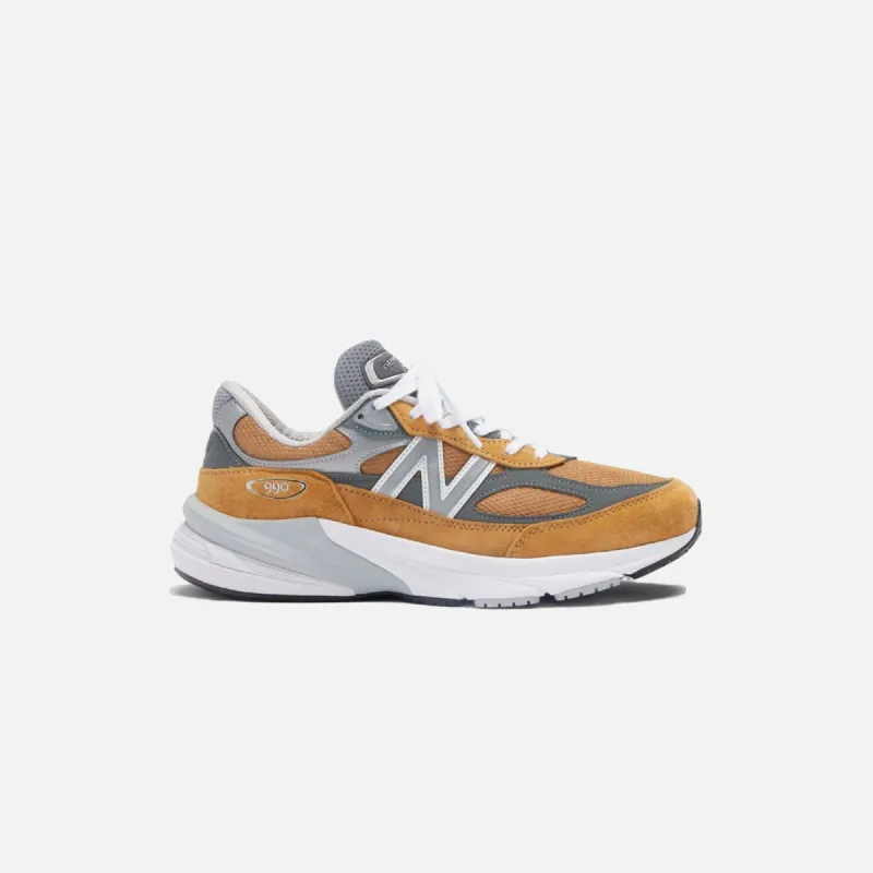 New Balance Made in USA 990v6 - Workwear sold by Kith