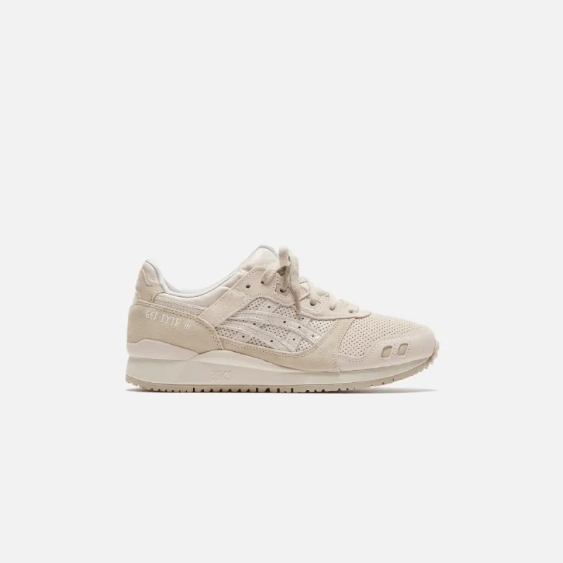 Asics Gel-Lyte III OG - Mineral Beige / Simply Taupe sold by Kith