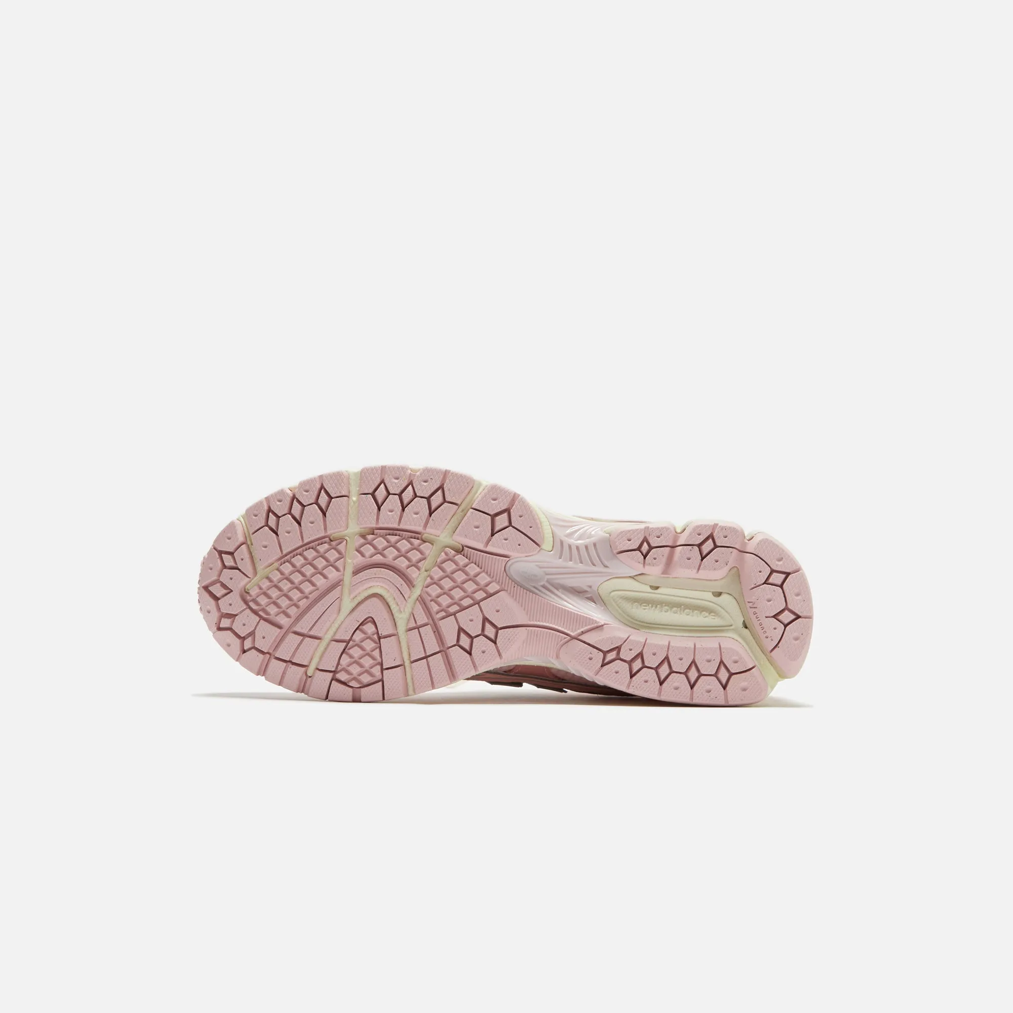 New Balance 1906 - Shell Pink sold by Kith product image thumbnail 4