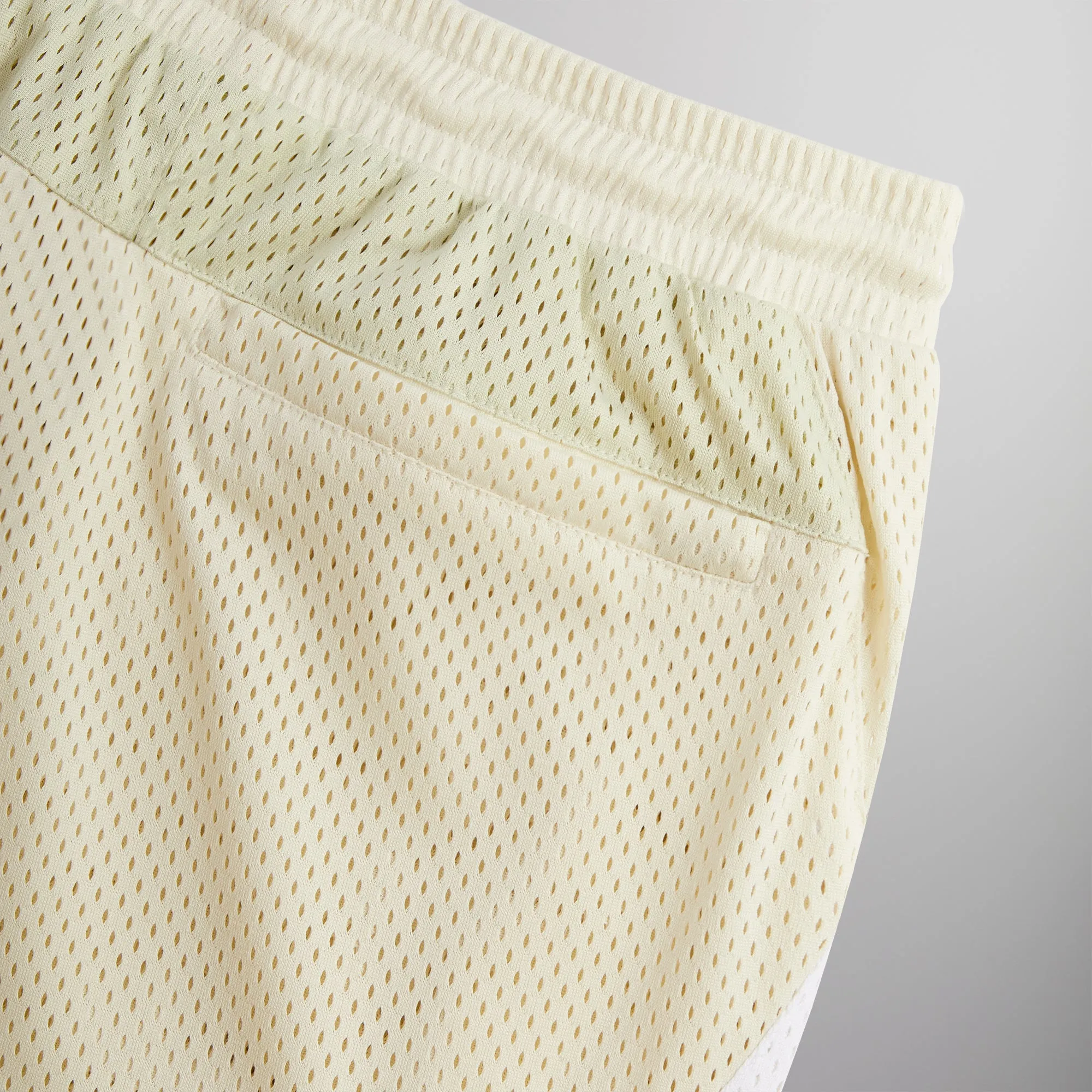 Kith 101 Harden Panelled Mesh Short - Sandrift | Parallel