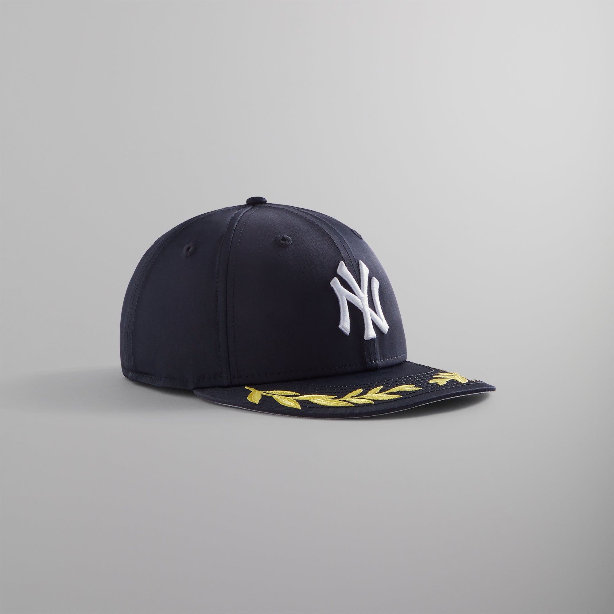 Kith & New Era for Yankees Laurel Low Profile 59FIFTY - Black sold by Kith product image thumbnail 2