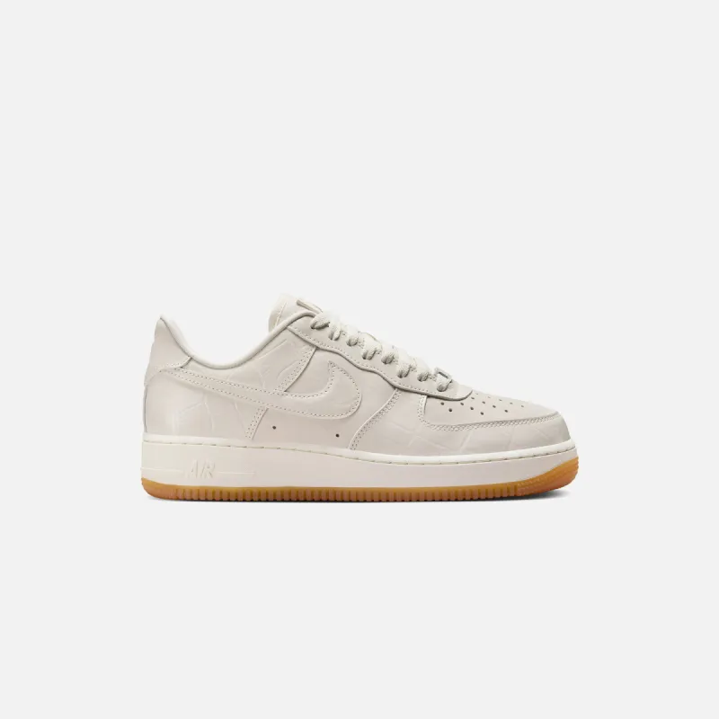 Nike WMNS Air Force 1 '07 LX - Phantom / Phantom / Sail sold by Kith