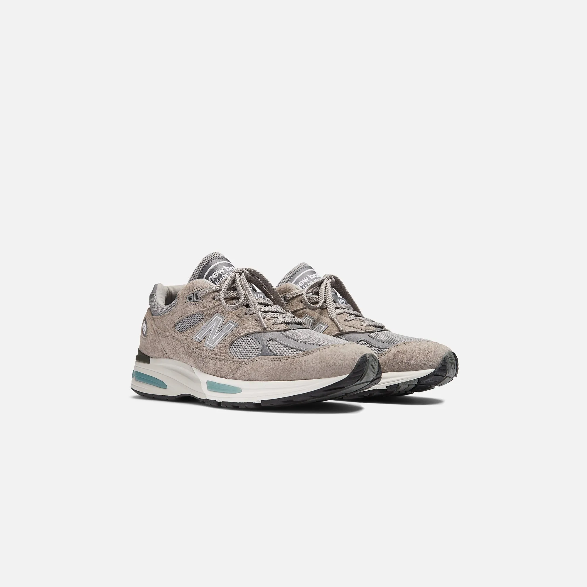 New Balance Made in UK 991v2 - Alloy / Smoked Pearl / Silver sold by Kith product image thumbnail 2