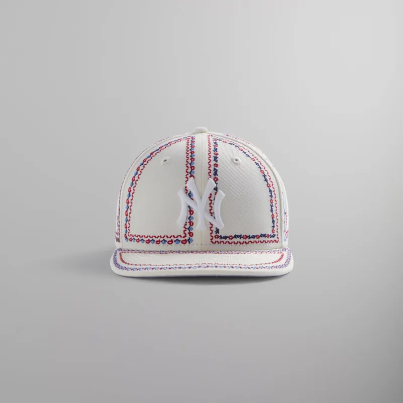 Kith & New Era for Yankees Floral Frame 59FIFTY - Sandrift sold by Kith