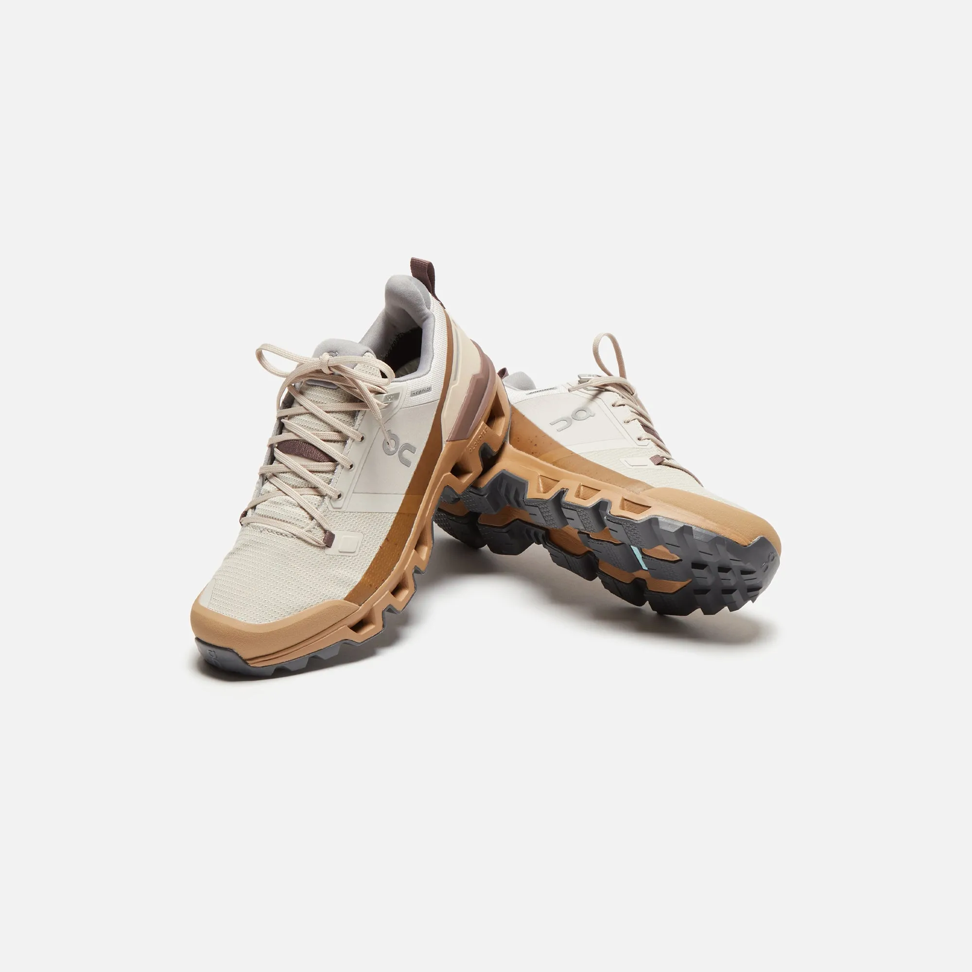 On Running Cloudwander Waterproof - Pearl / Root sold by Kith product image thumbnail 4