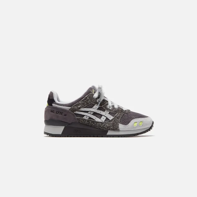 Asics Gel-Lyte III OG - Phantom / Mid Grey sold by Kith