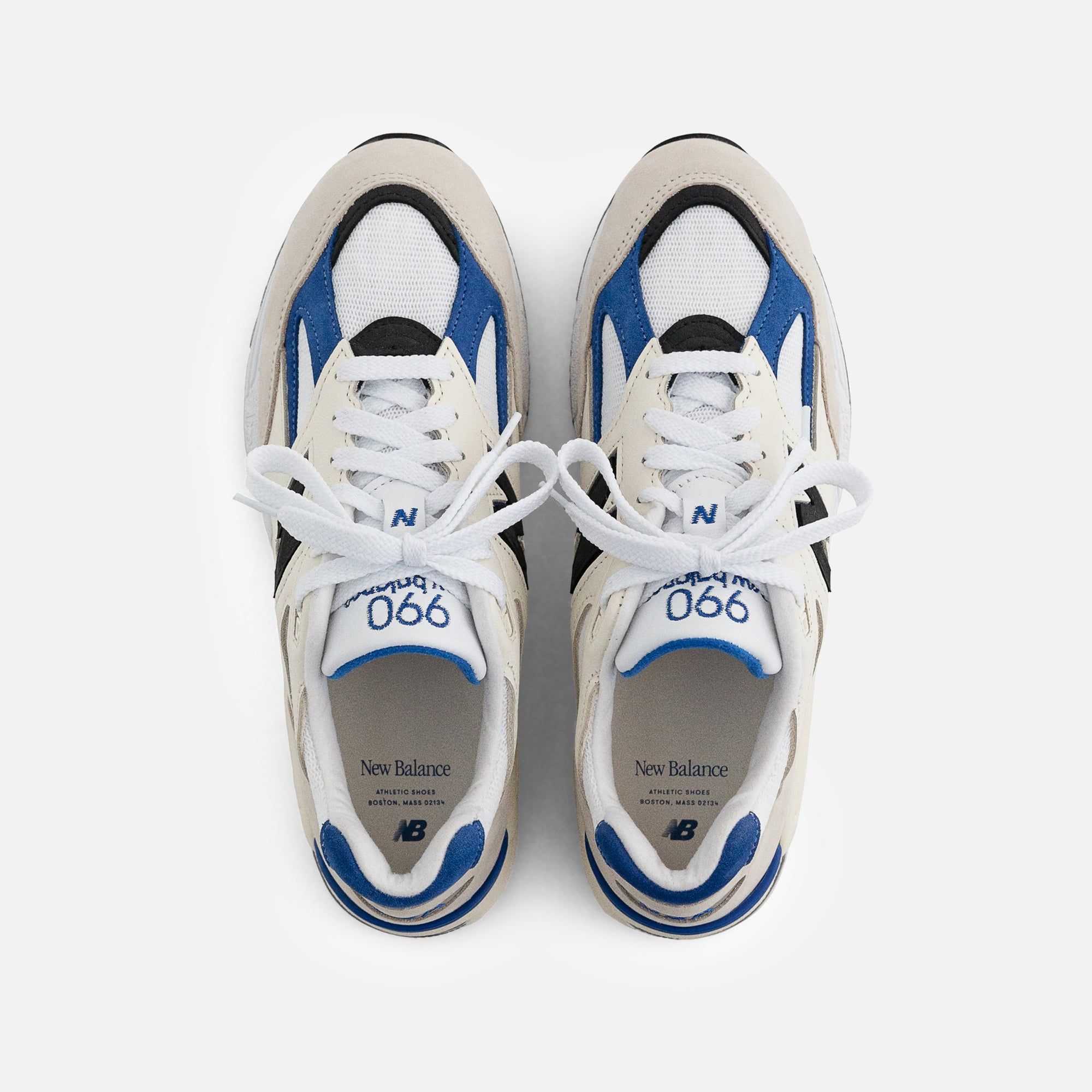 New Balance Made in USA 990V2 - White / Blue sold by Kith product image thumbnail 4