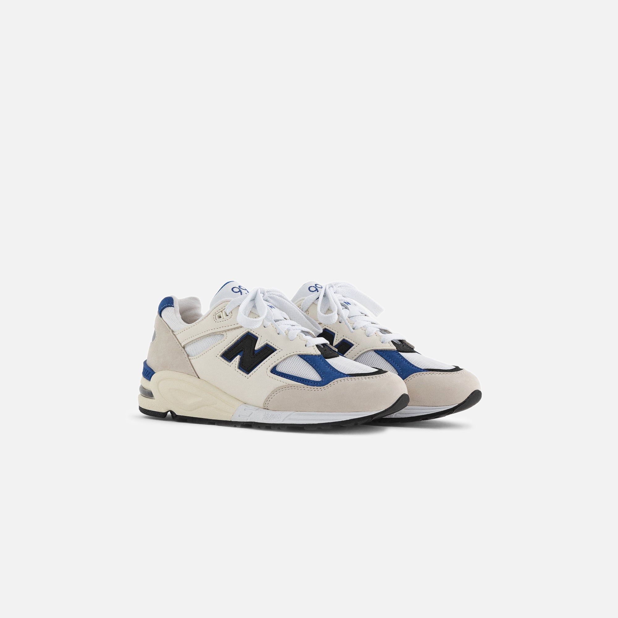 New Balance Made in USA 990V2 - White / Blue sold by Kith product image thumbnail 2