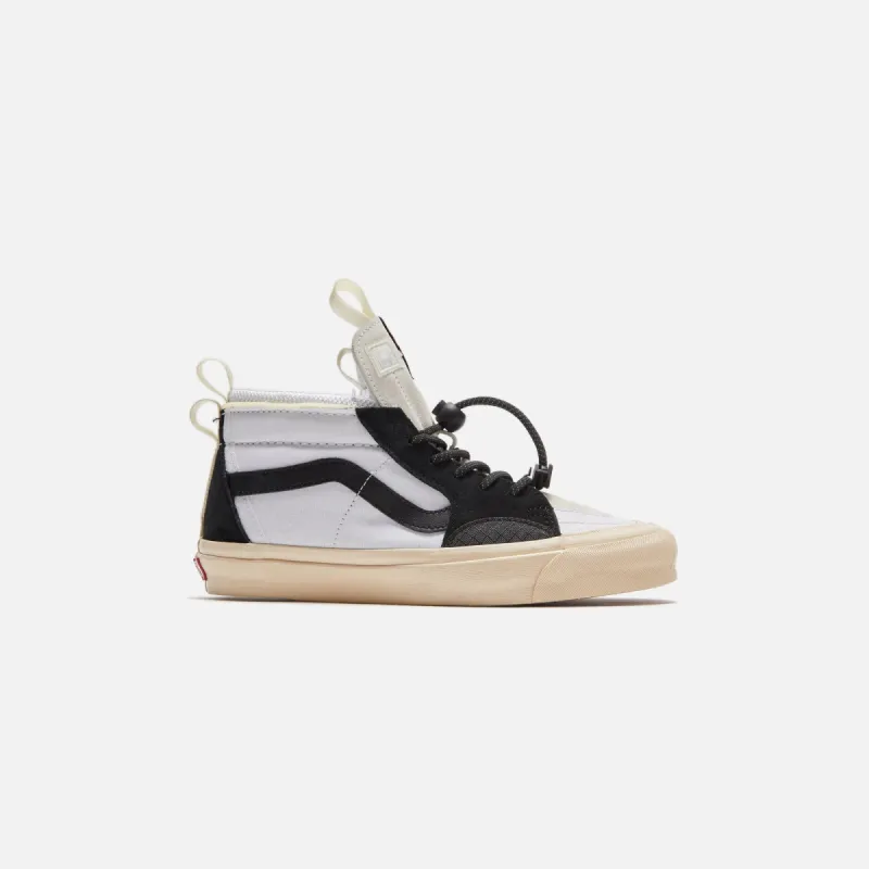 Vans x Advisory Board Crystals Sk8-Hi EXT - Black / White sold by Kith