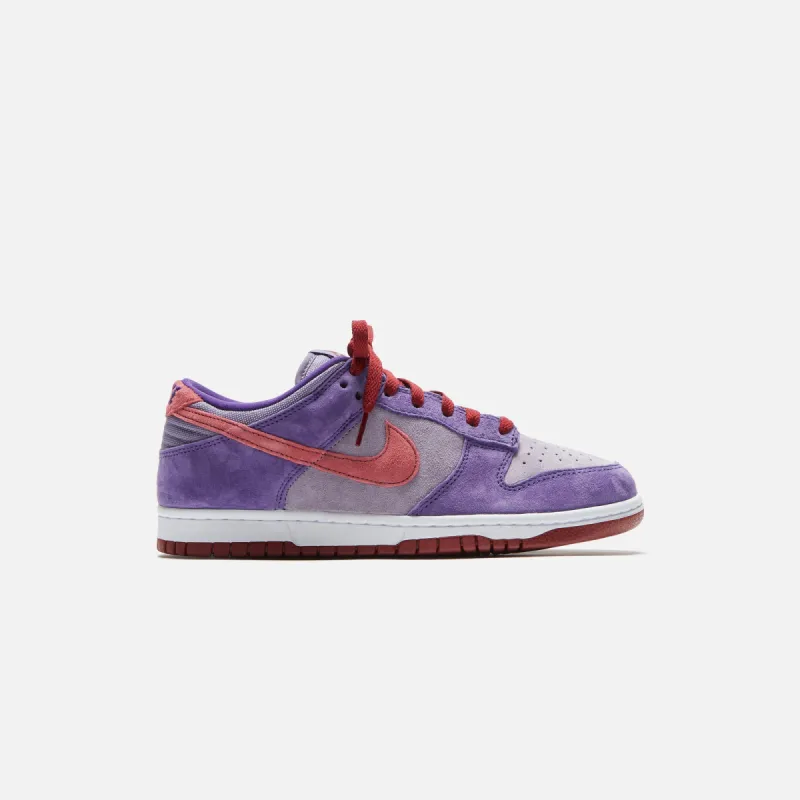 Nike Dunk Low SP - Daybreak / Barn / Plum sold by Kith