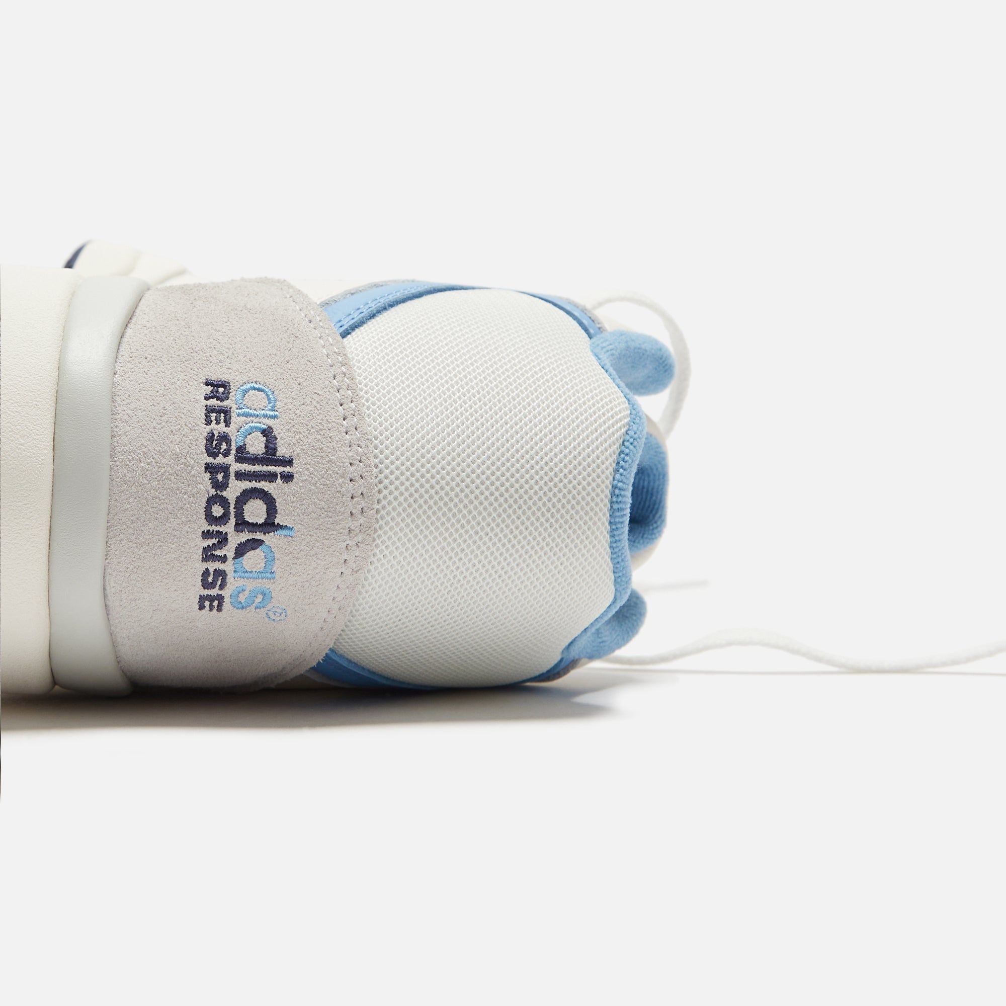 adidas Torsion Response Tennis Mid - Core White / Preloved Red / Light Blue sold by Kith product image thumbnail 5