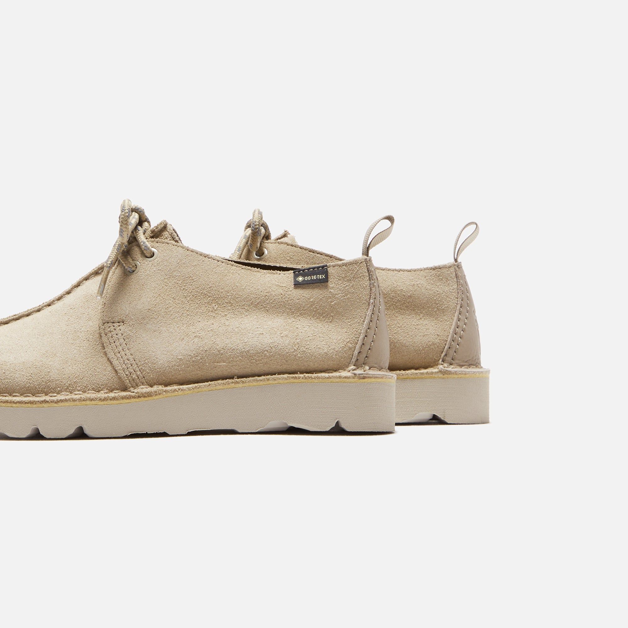 Clarks Desert Trek GTX - Sand Suede | Parallel