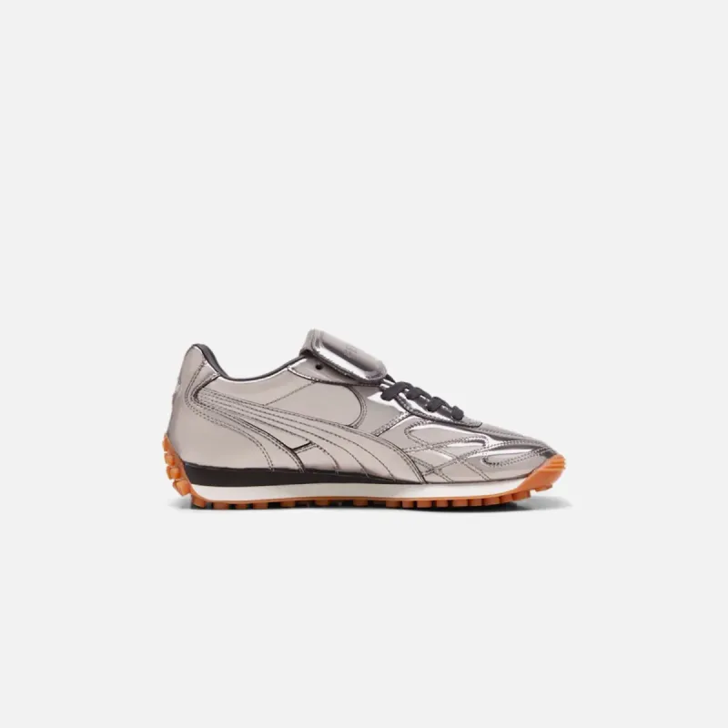 Puma x FENTY WMNS Avanti C - Aged Silver sold by Kith