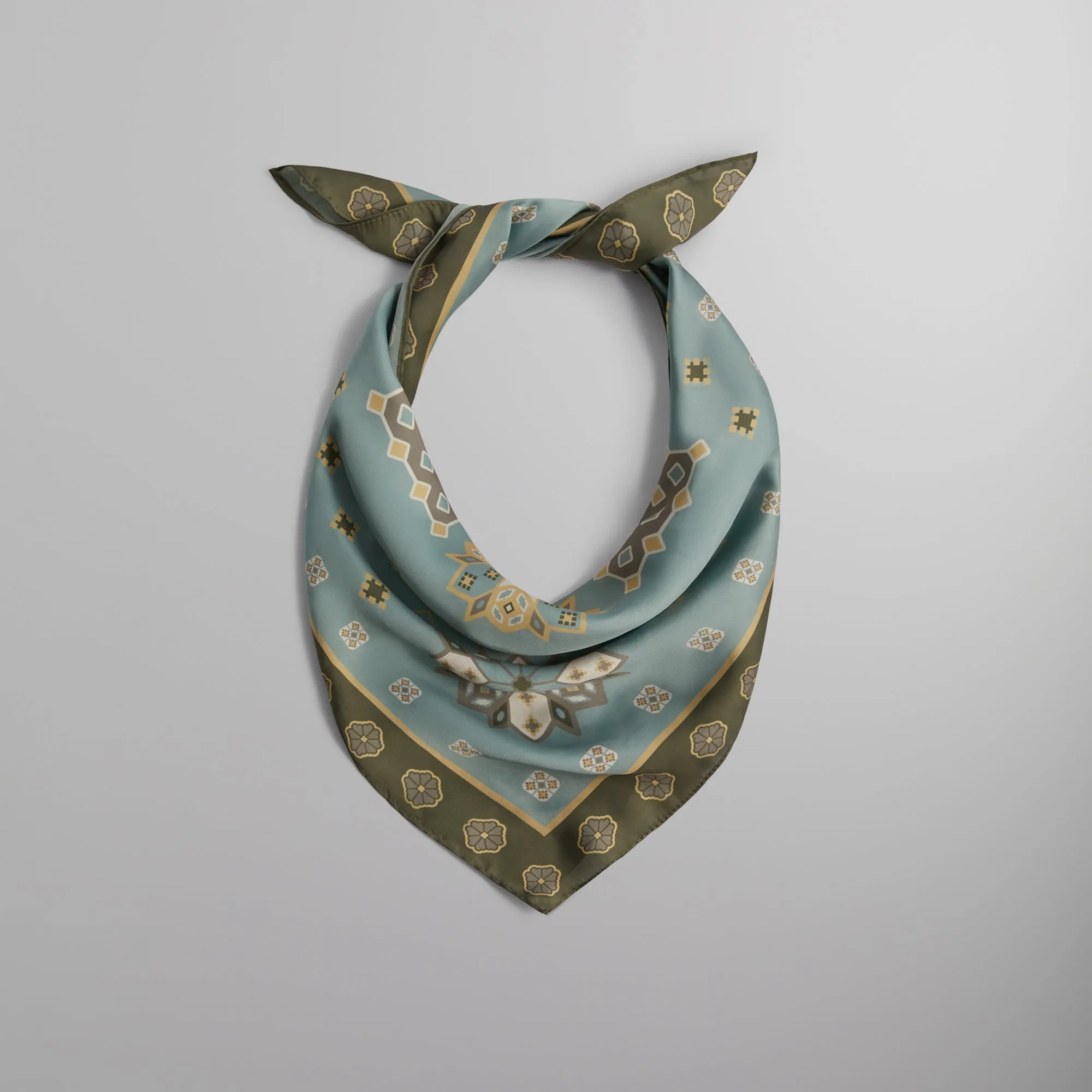 Kith Foulard Bandana - Region sold by Kith product image thumbnail 2