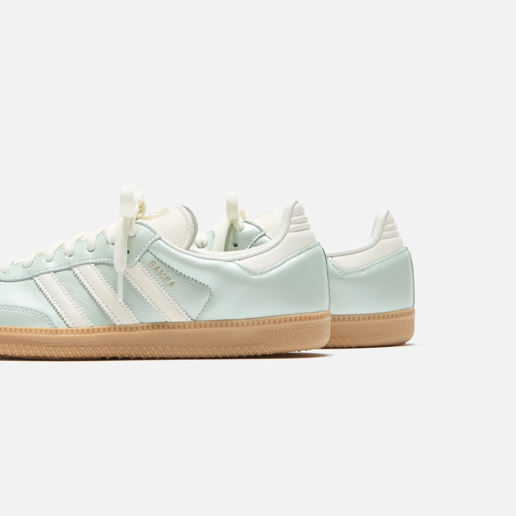 Kith adidas WMNS Samba OG - Linen Green Metallic / Off White