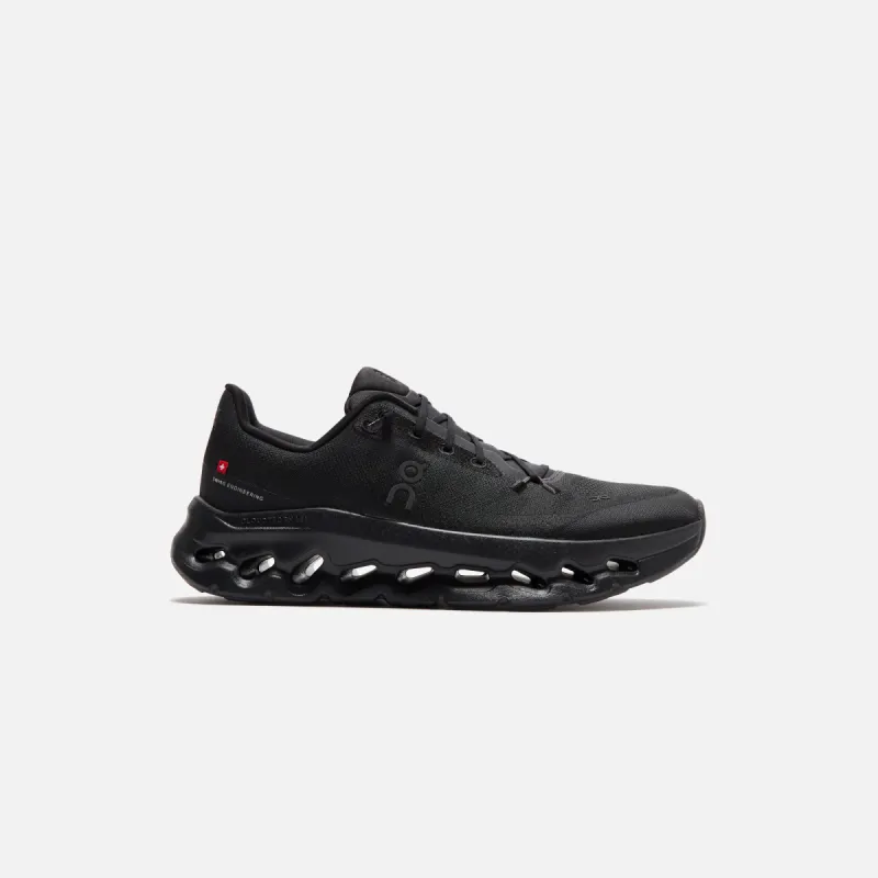 On Running WMNS Cloudtilt - Eclipse / Black sold by Kith