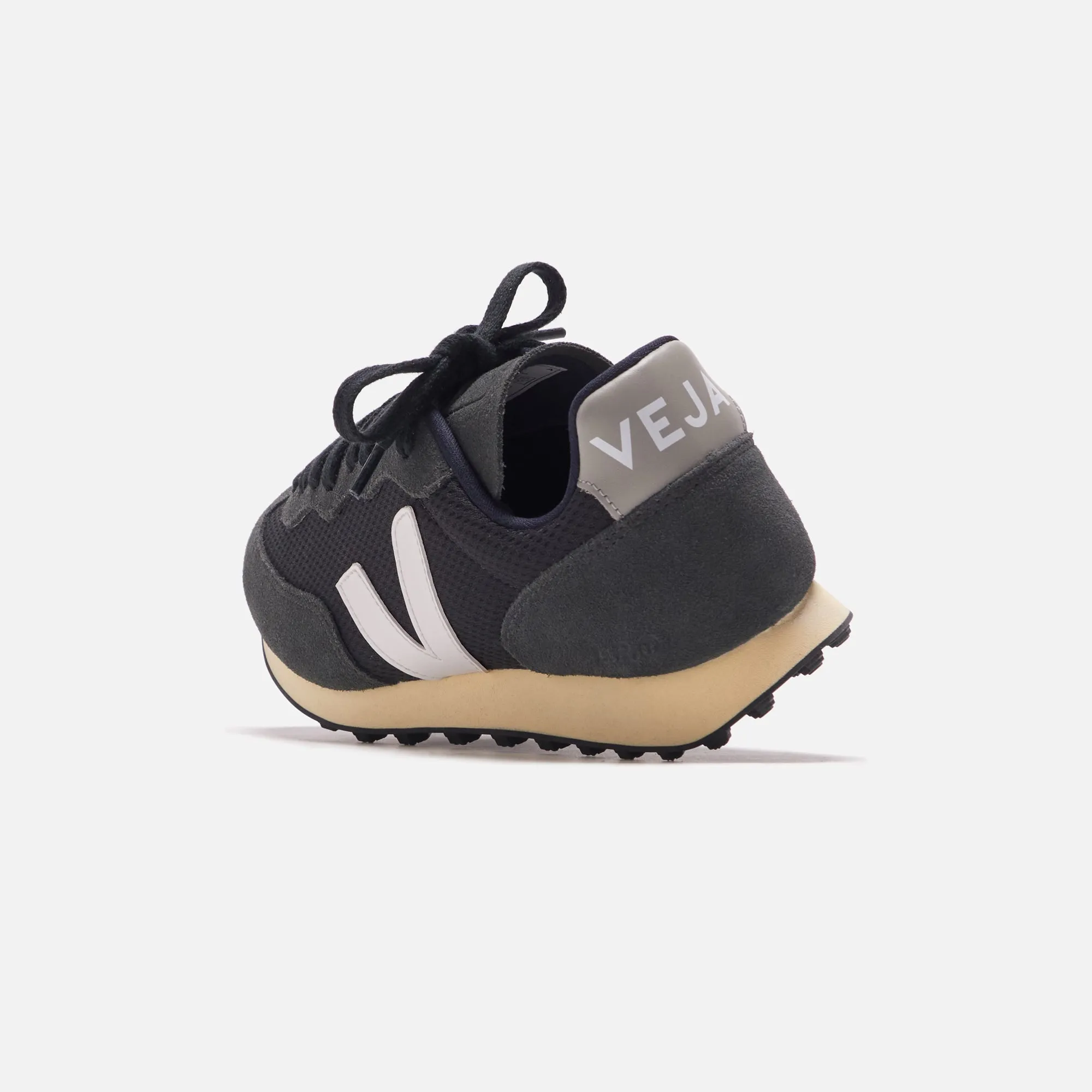 Veja Wmns Rio Alveomesh Branco - Black / White Oxford / Grey sold by Kith product image thumbnail 4