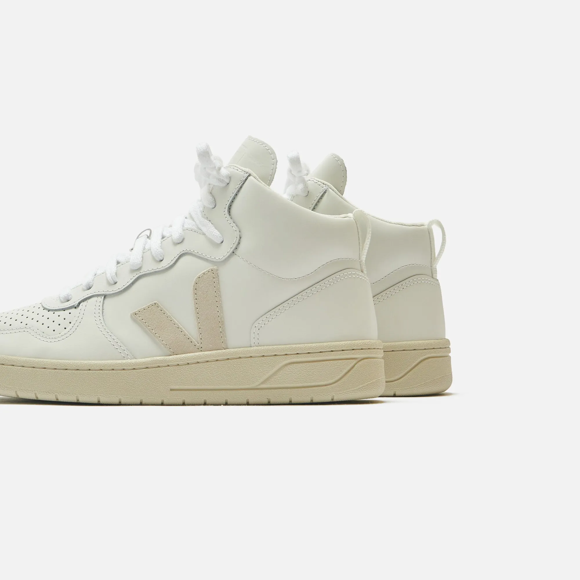 Veja WMNS V-15 - Extra White Natural sold by Kith product image thumbnail 4