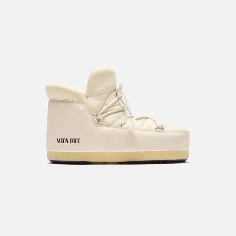 Moon Boot EVX Pumps - Cream sold by Kith