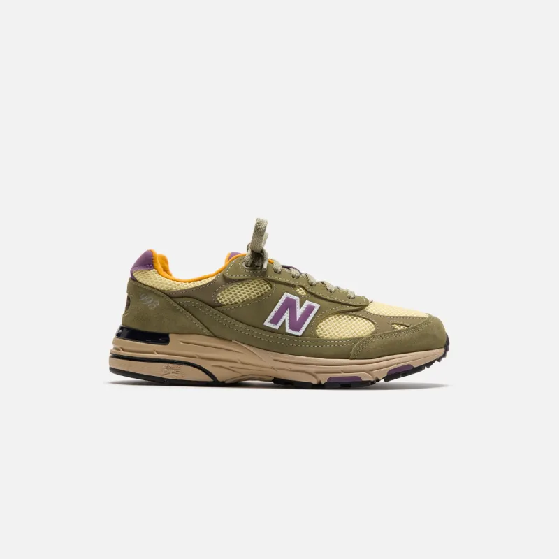 New Balance Made in USA 993 - Olive Leaf / Maize sold by Kith