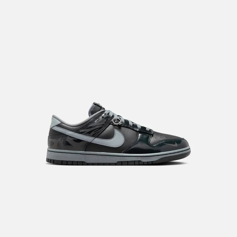 Nike Dunk Low - Off Noir / Cool Grey / Black / Jade Horizon sold by Kith