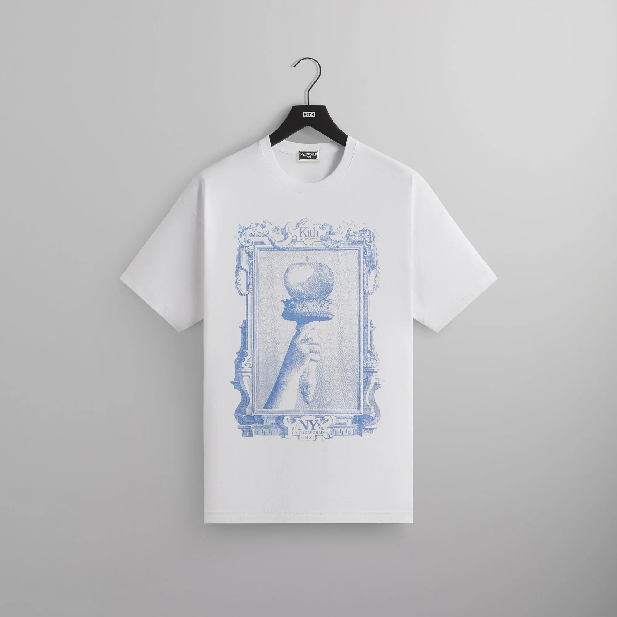 トップス KITH NY TO THE WORLD APPLE Tee Buy Kith NY to the World Liberty Apple T-Shirt Black | SASOM