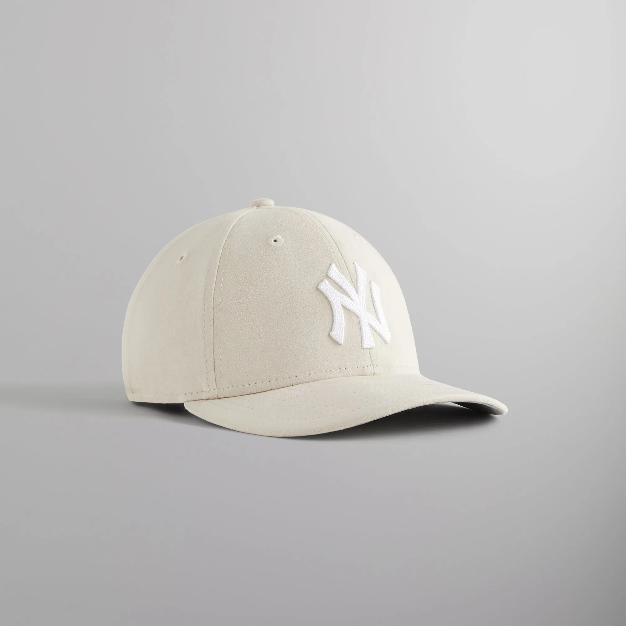 Kith & New Era for the New York Yankees Microsuede 59FIFTY Low Profile Fitted - Sandrift sold by Kith product image thumbnail 3