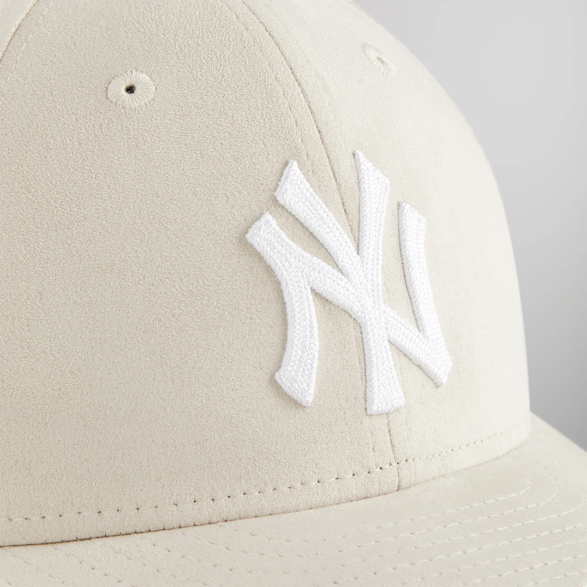 Kith & New Era for the New York Yankees Microsuede 59FIFTY Low Profile Fitted - Sandrift sold by Kith product image thumbnail 4