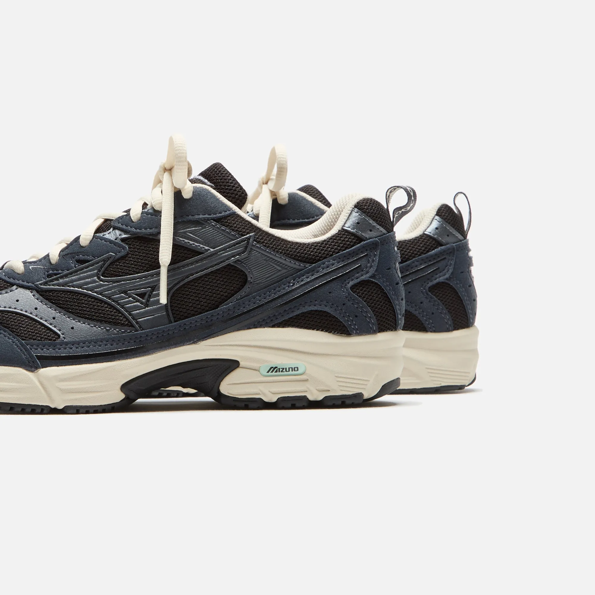 Mizuno MXR - Black / Ebony / Ice Morning sold by Kith product image thumbnail 3
