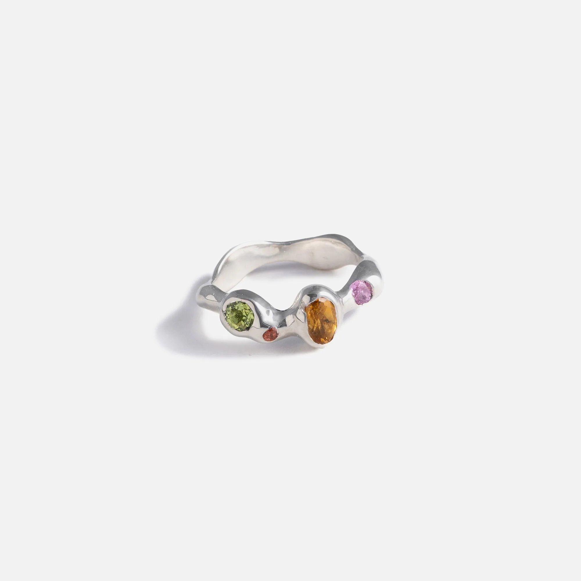 Faris Reina Ring - Silver sold by Kith