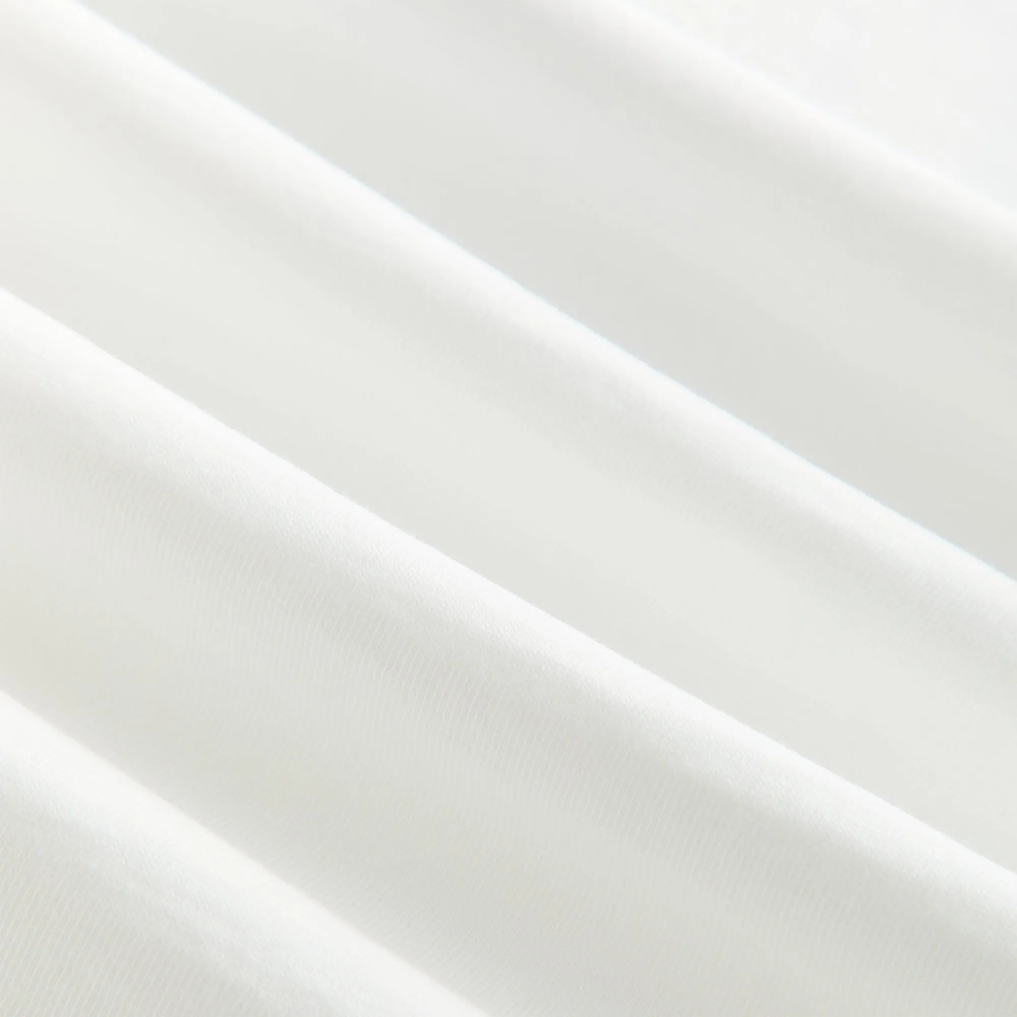 Kith Women for the New York Knicks Y2K Vintage Mulberry Tee - White sold by Kith product image thumbnail 4