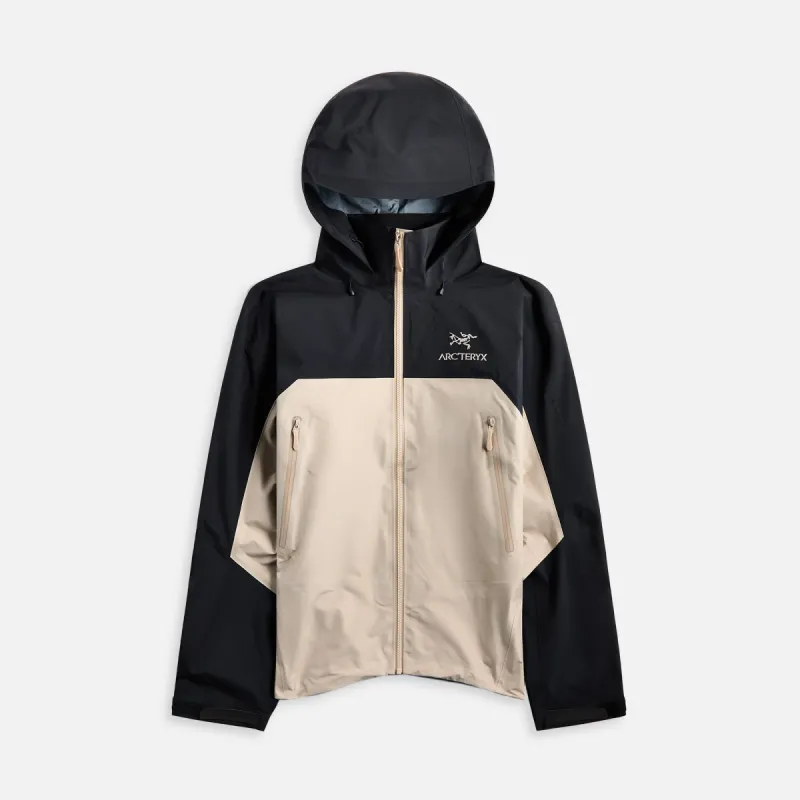 Arc'teryx Beta Insulated Jacket - Black / Rune sold by Kith