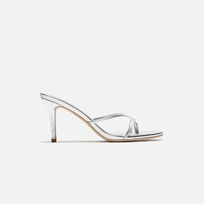 Femme LA Sicilian Slipper - Platinum sold by Kith