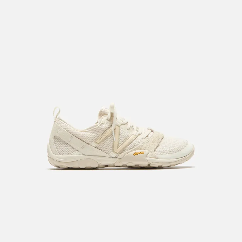 New Balance MT10OAB - Beige sold by Kith