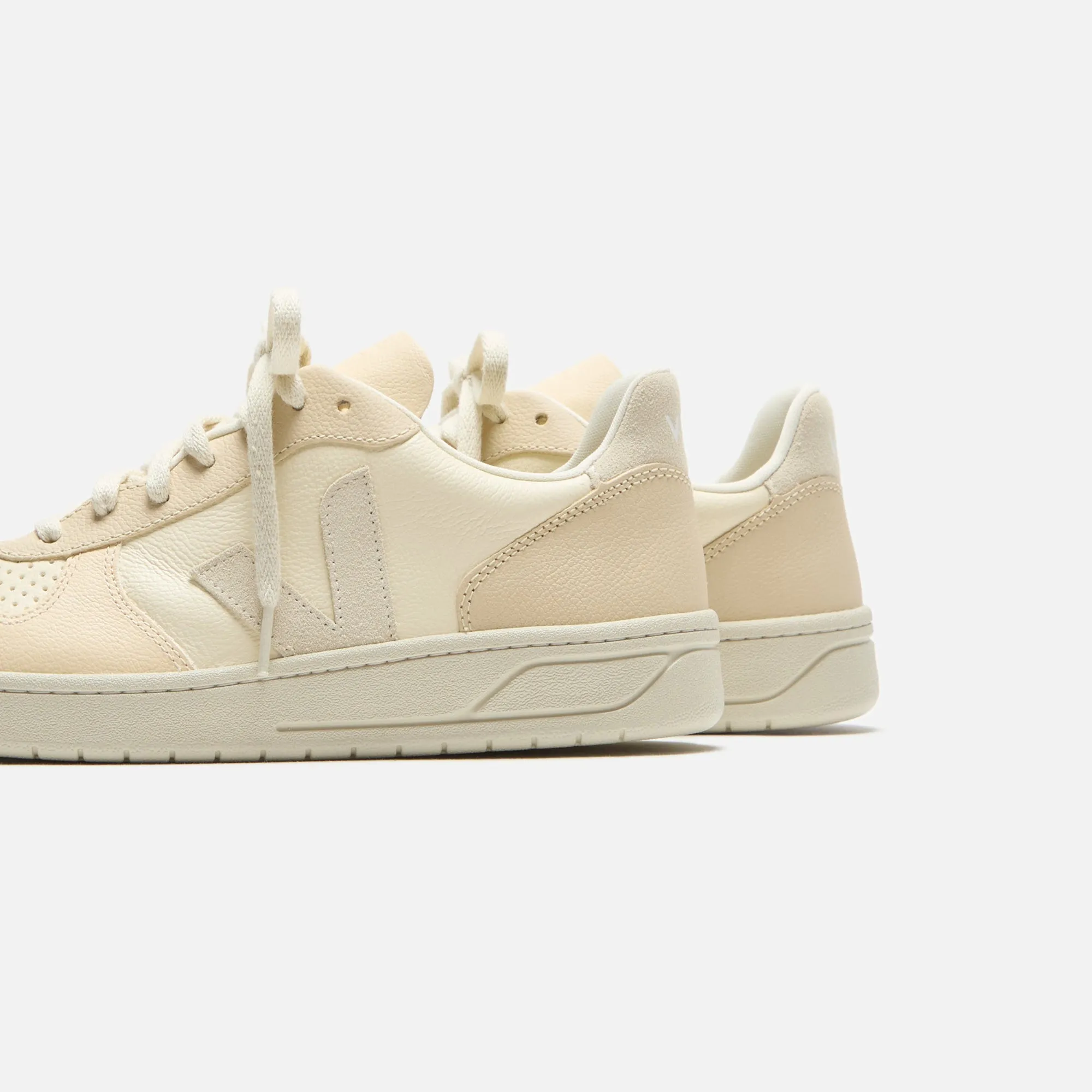 Veja V-10 - Multico Cashew Pierre sold by Kith product image thumbnail 3