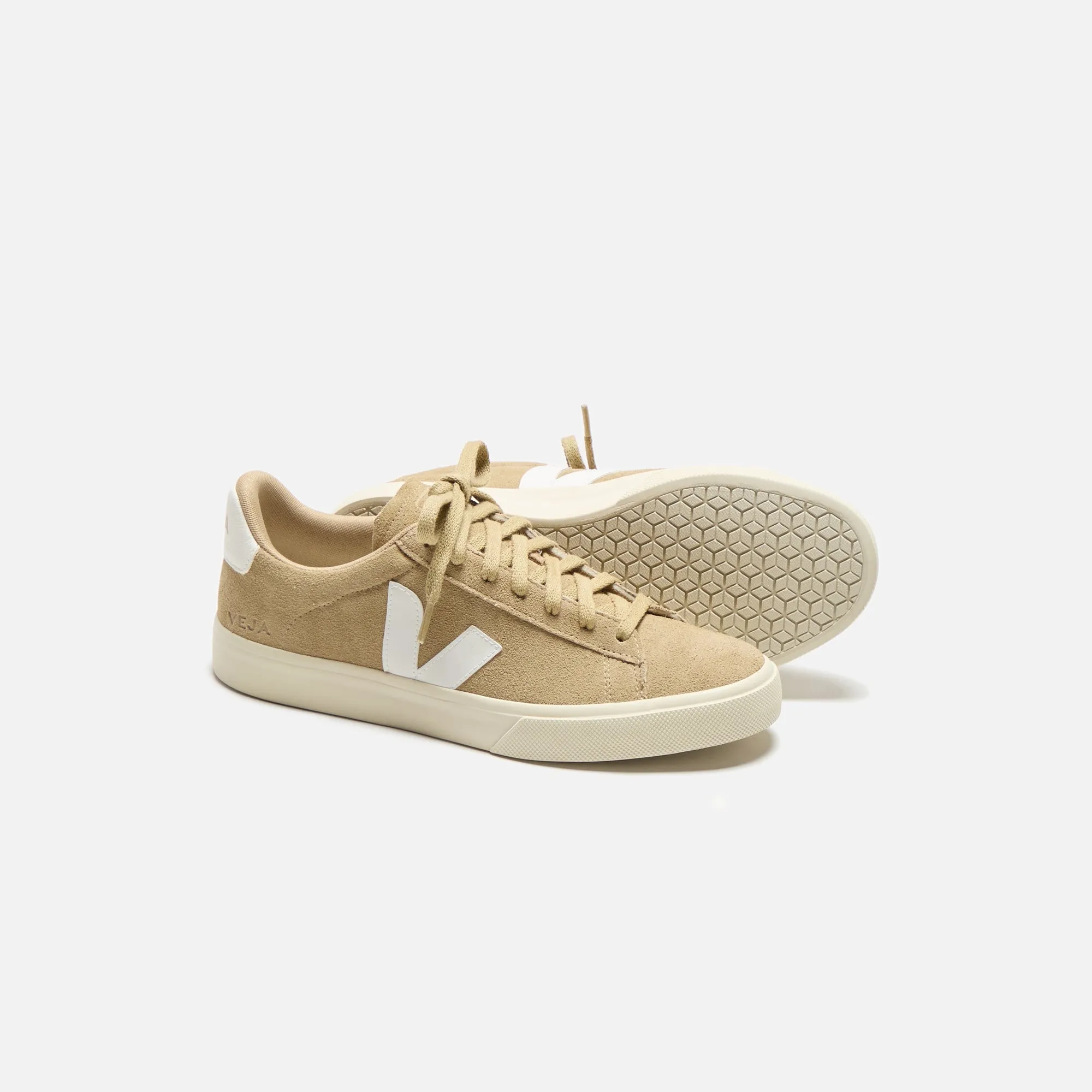 Veja WMNS Campo - Dune / White sold by Kith product image thumbnail 4