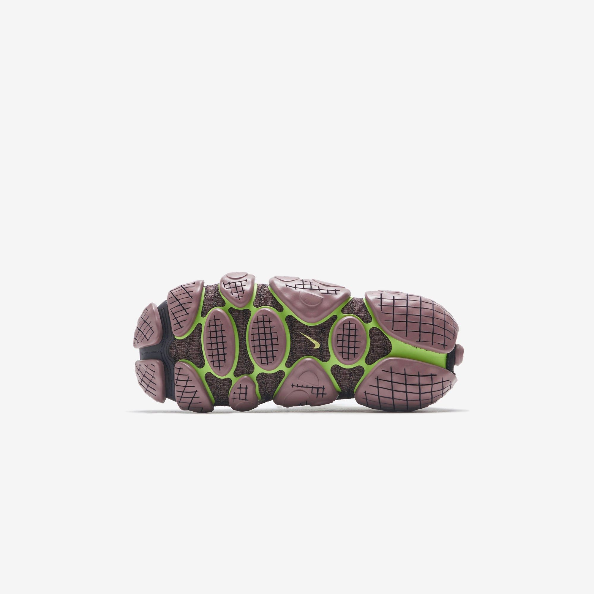 Nike ISPA Link - Off Noir / Limelight / Smokey Mauve sold by Kith product image thumbnail 5
