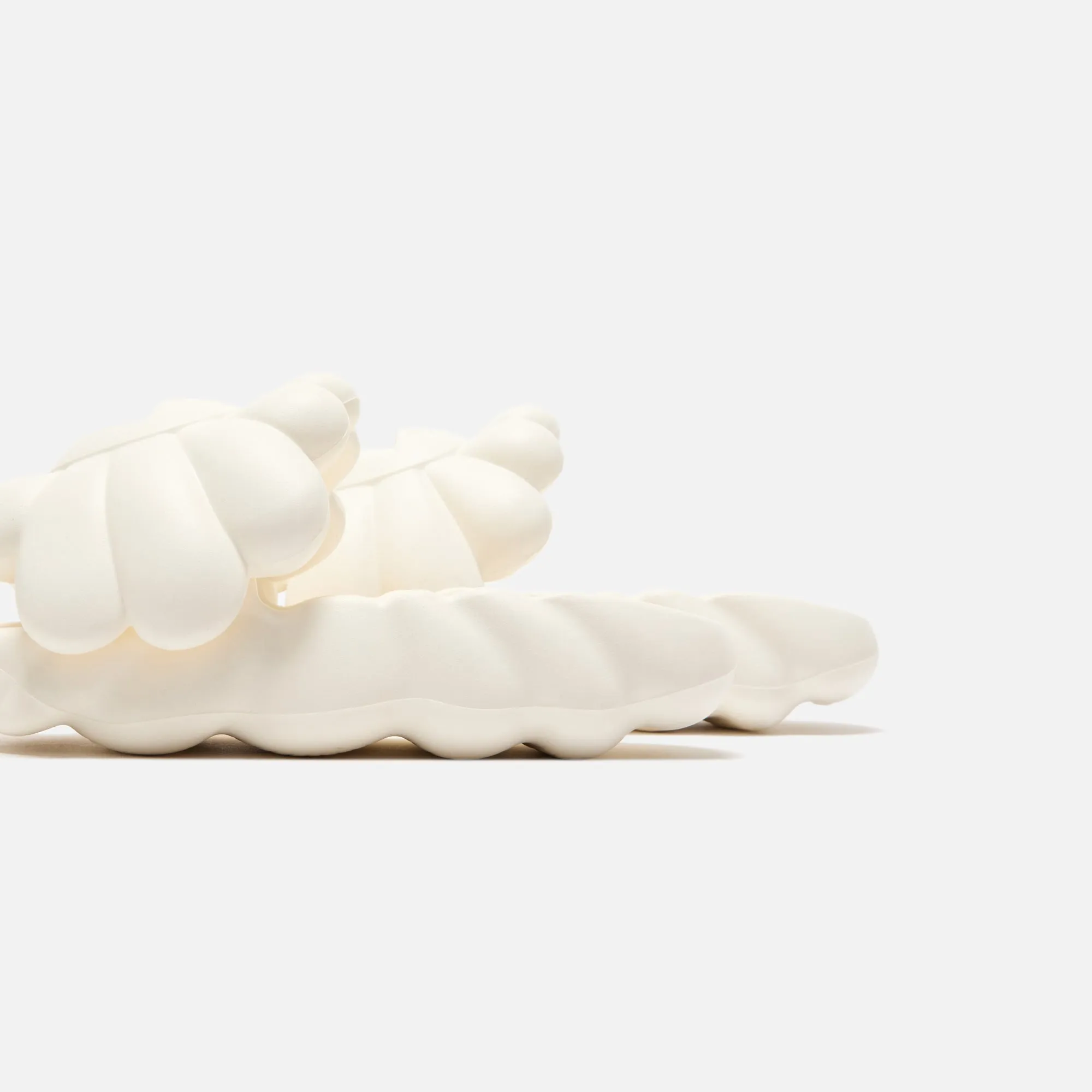 Ohana Hatake Ohana Full Bloom - Star White sold by Kith product image thumbnail 3