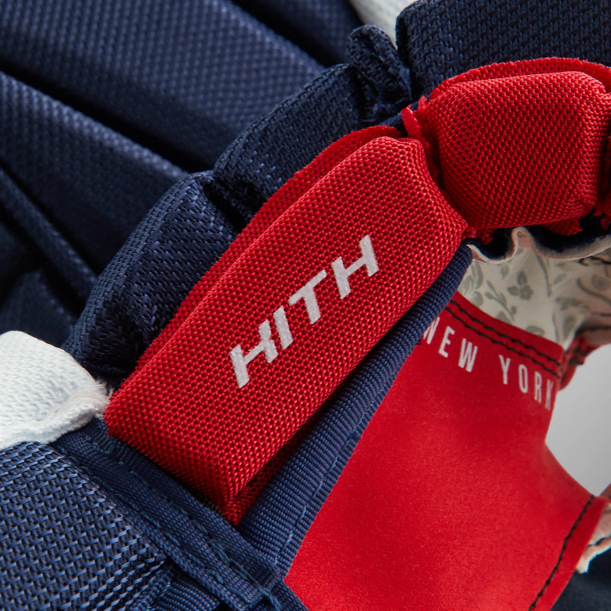Kith & Bauer for the New York Rangers Vapor Pro Gloves (Intermediate) sold by Kith product image thumbnail 5