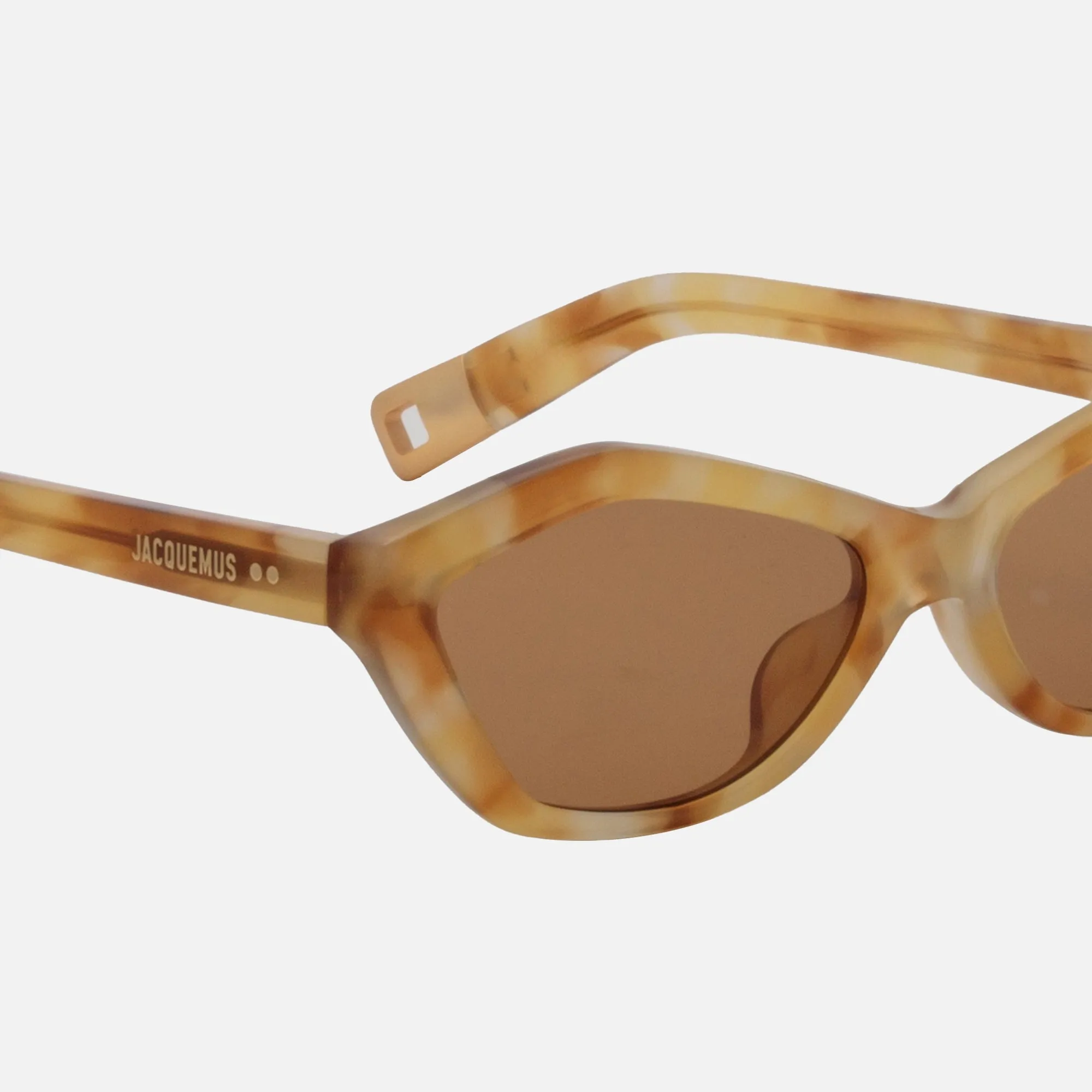 Jacquemus Bambino Sunglasses - Beige T-Shell sold by Kith product image thumbnail 3