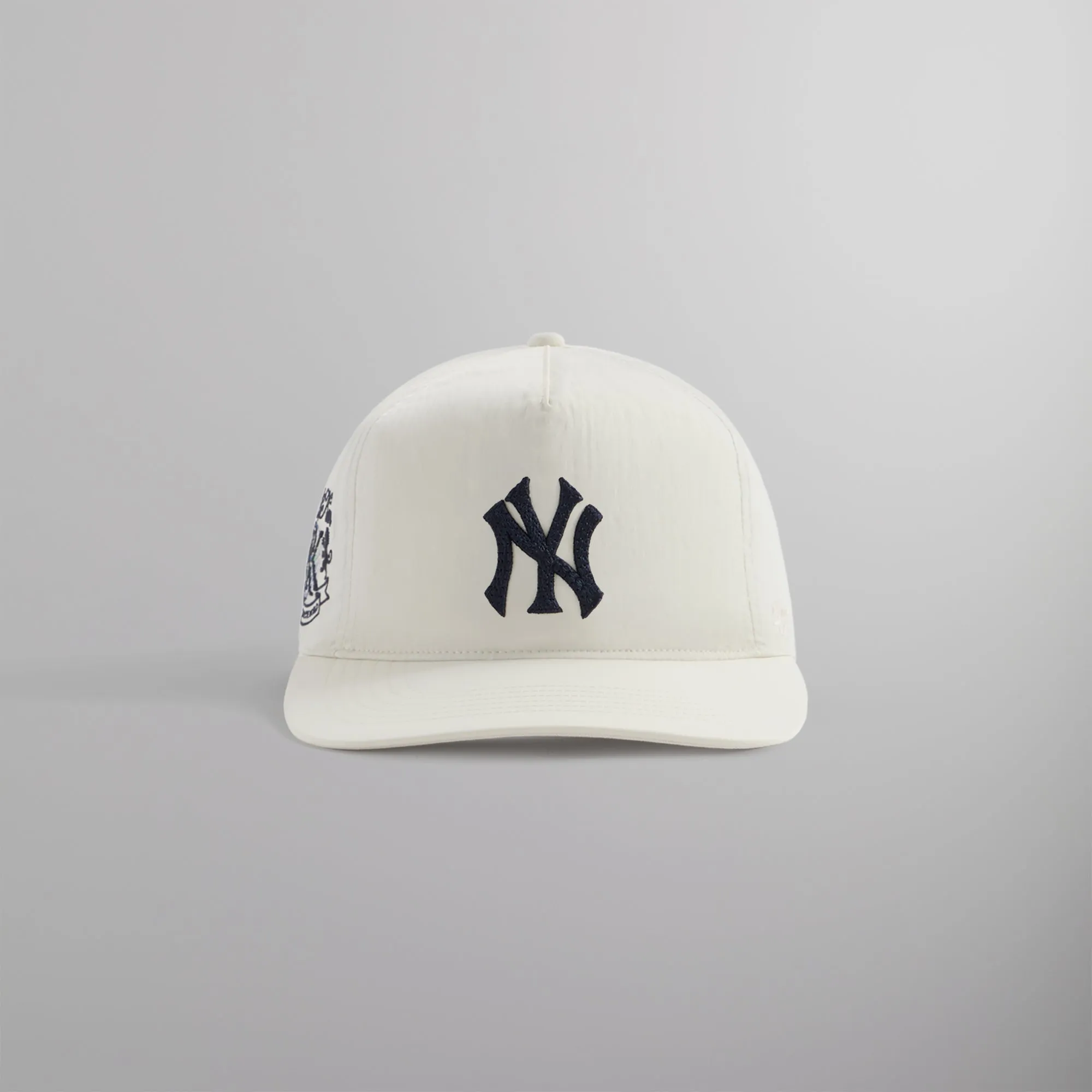 Kith & ‘47 for the New York Yankees Hitch Snapback - Sandrift sold by Kith