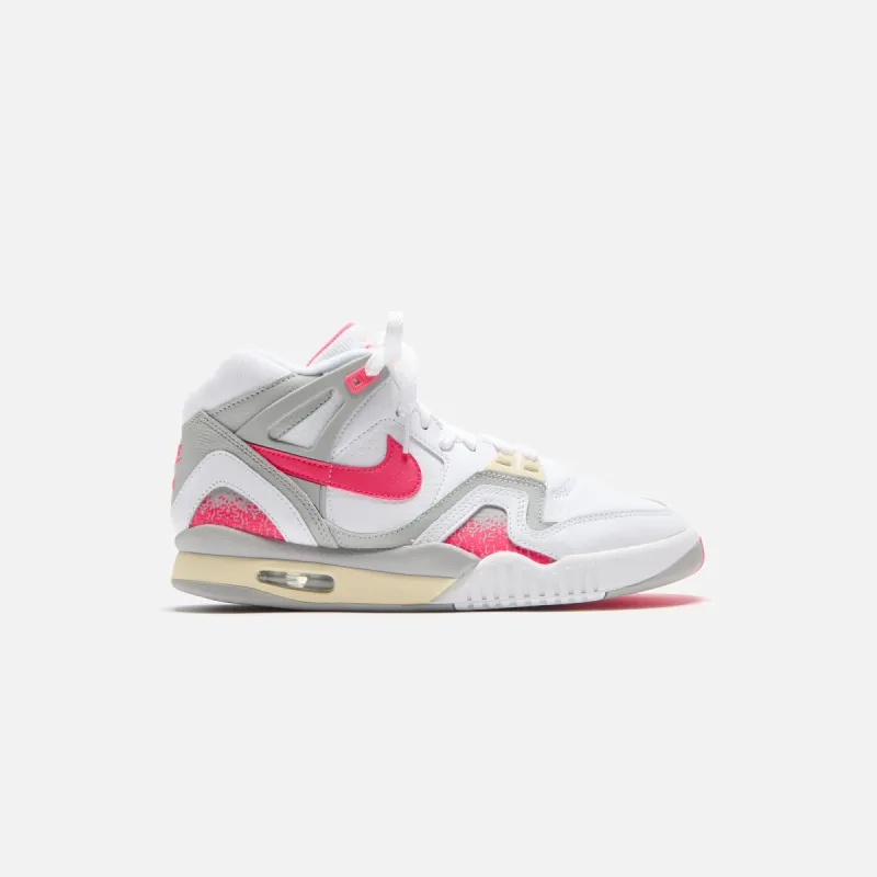 Nike Air Tech Challenge II QS - White / Racer Pink / Light Smoke Grey made by Nike