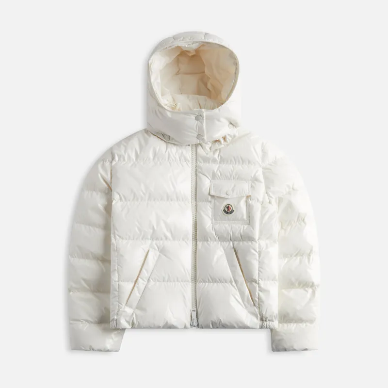Moncler White down jacket in lacquered nylon | Parallel