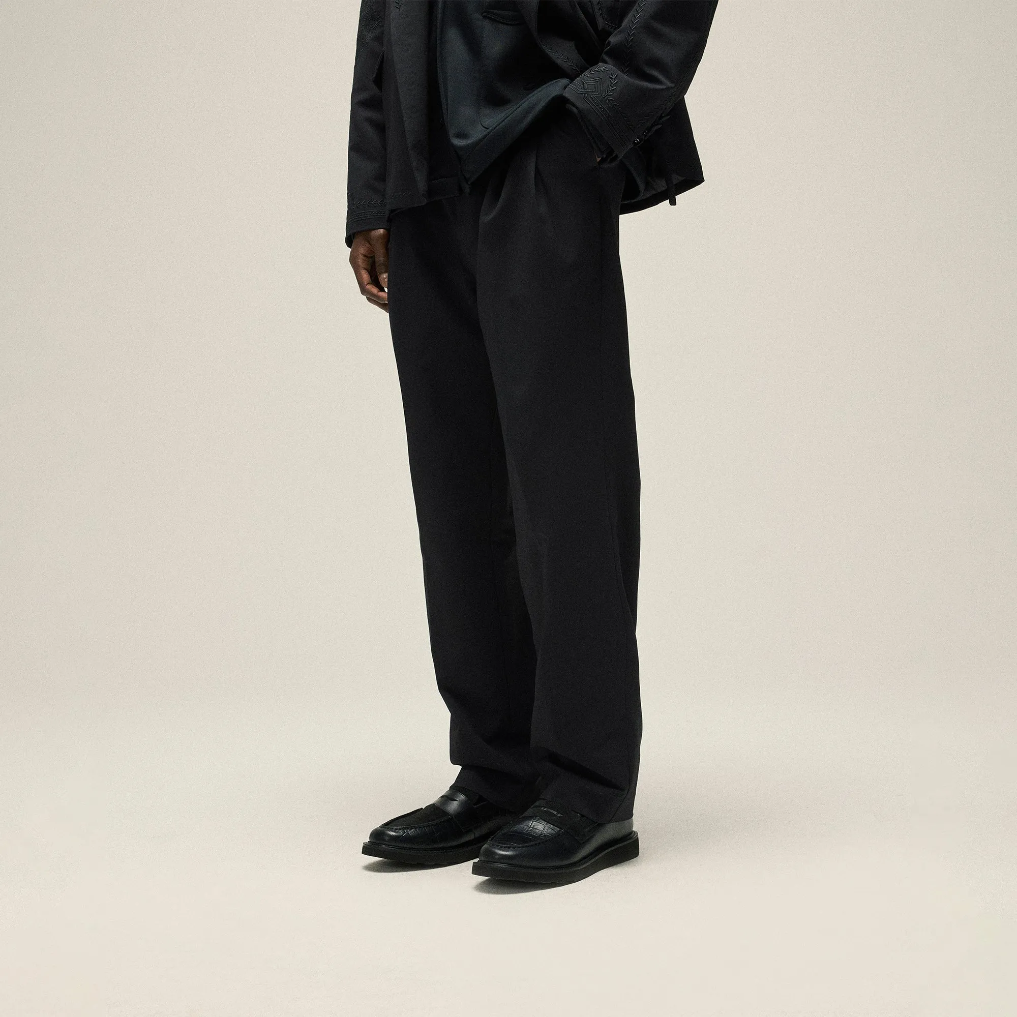 &Kin Kylan Pleater Trouser - Black sold by Kith product image thumbnail 3