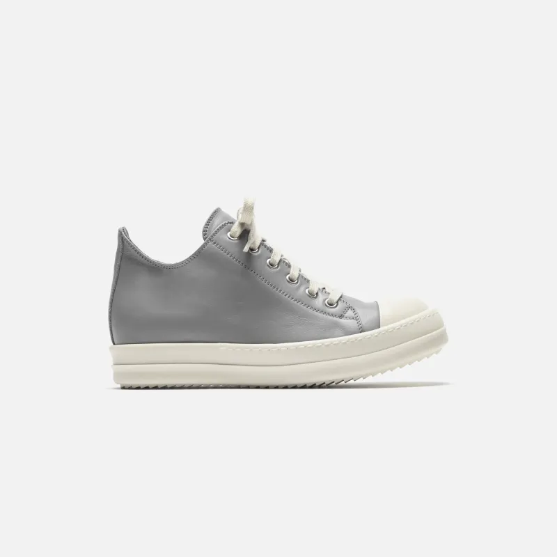 Rick Owens Low Sneaks - Scarpe In Pelle / Dust / Milk / Milk sold by Kith