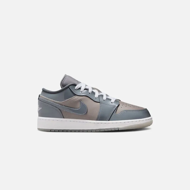 Jordan GS Air Jordan 1 Low SE - Medium Grey / White / Cool Grey sold by Kith