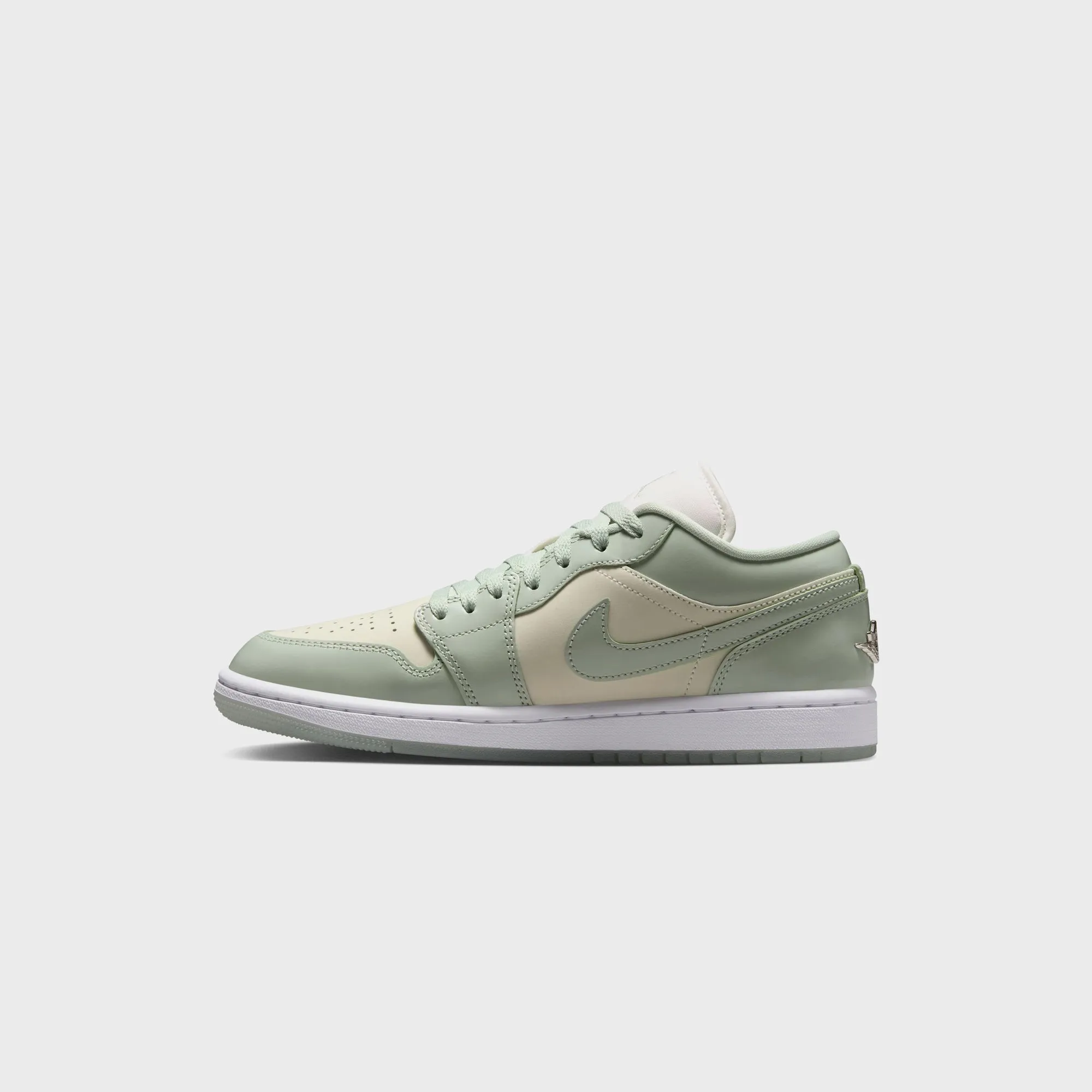 Jordan WMNS Air Jordan 1 Low SE - Sail / Seafoam / Metallic Silver / White sold by Kith product image thumbnail 3