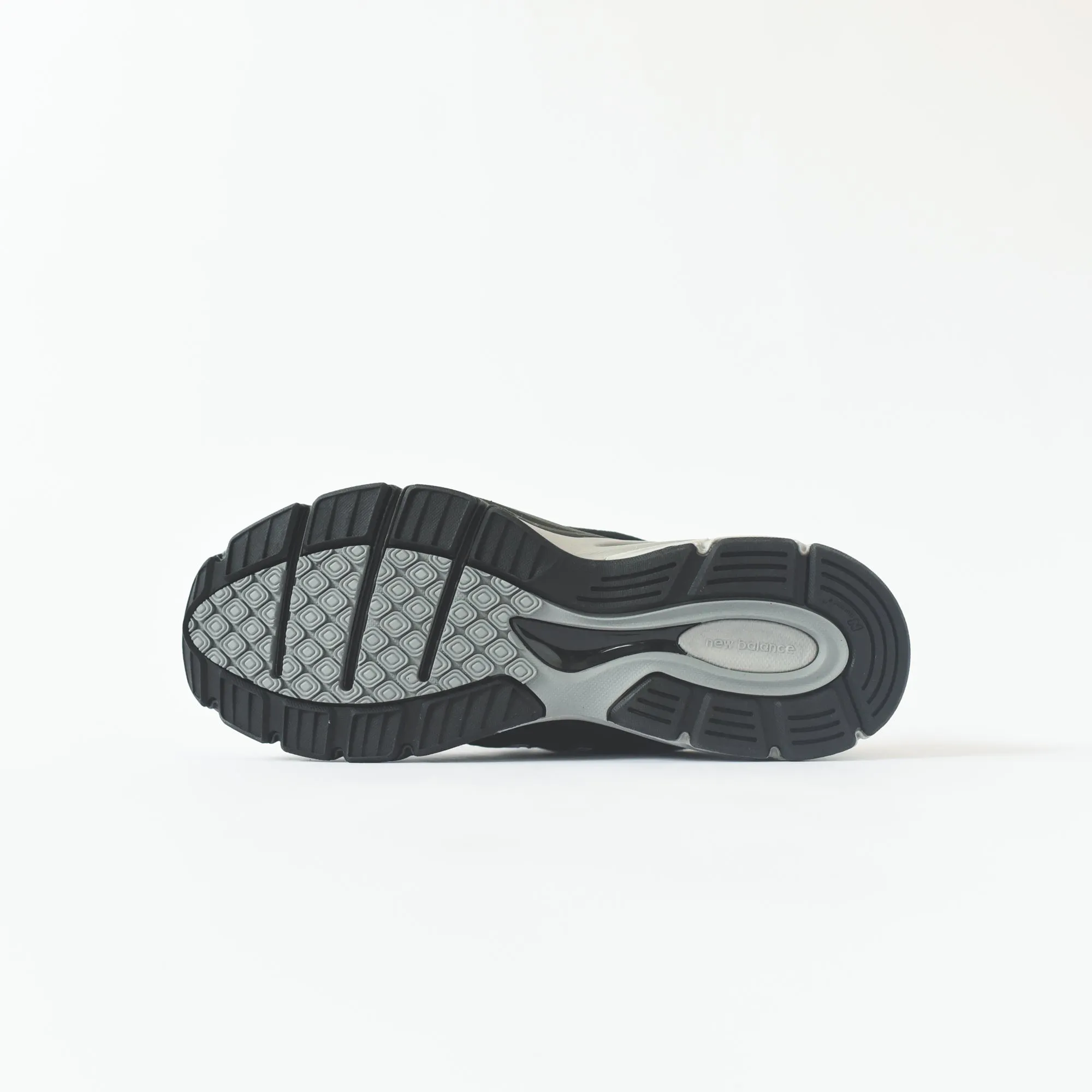 New Balance WMNS Made in USA 990 - Black / Silver sold by Kith product image thumbnail 5