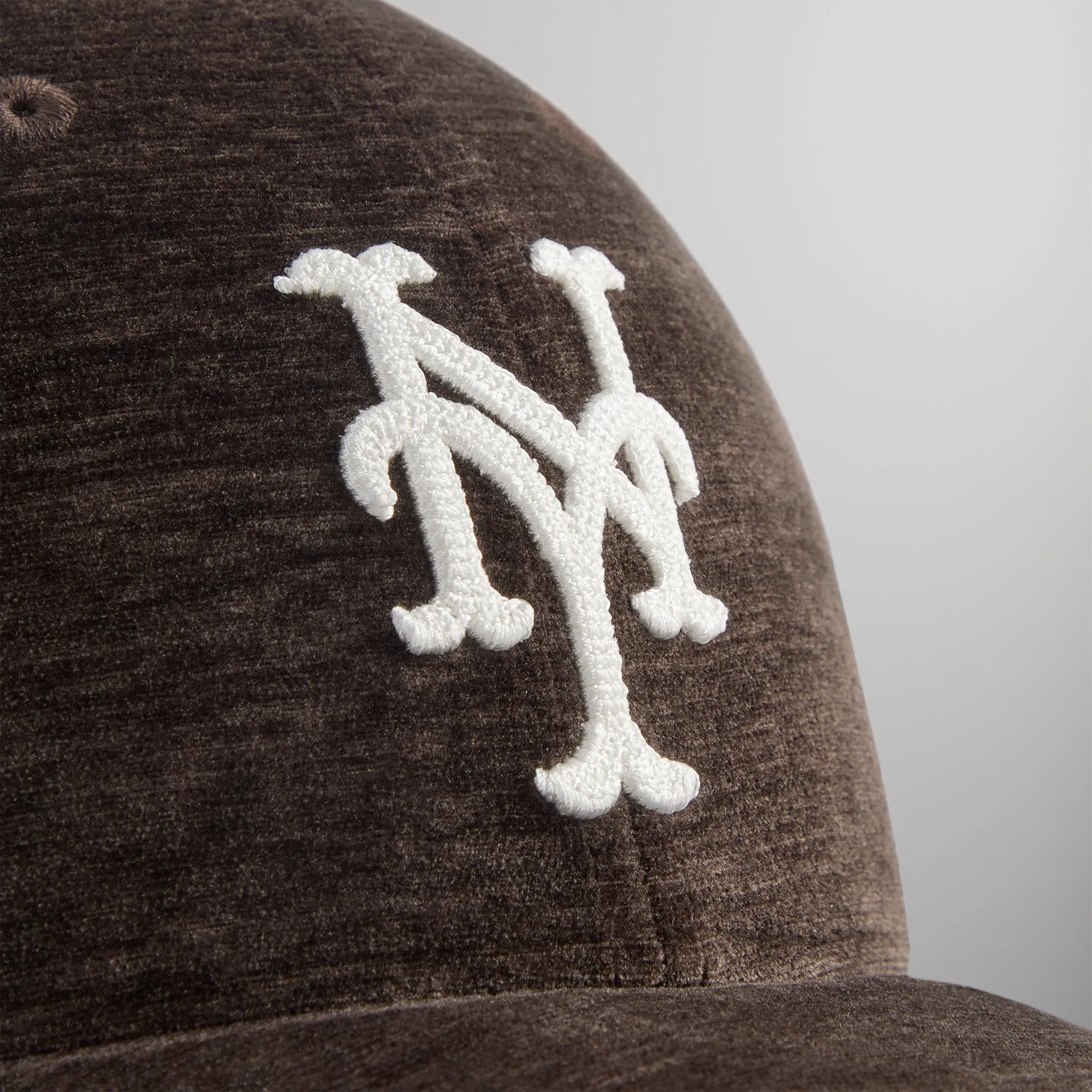Kith & New Era for the New York Mets Chenille 59FIFTY Fitted - Kindling sold by Kith product image thumbnail 4